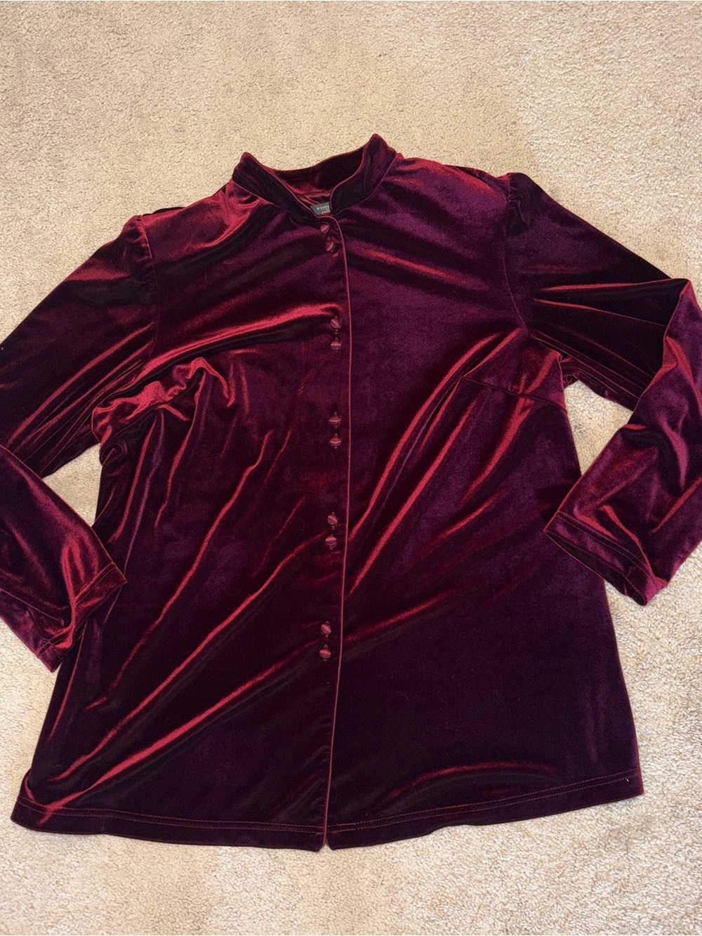 Dress Barn Velvet Burgundy Button-Up Blouse Size: 18W